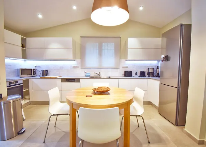فيلة Nitsa Signature In Exquisite Northeastern Corfu Greece