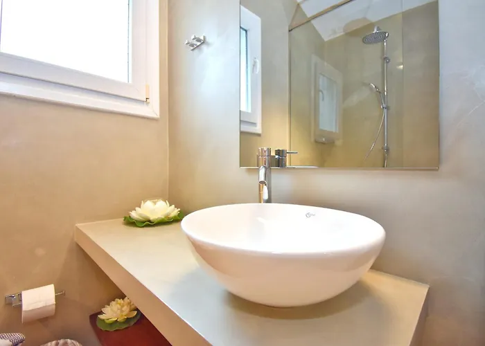 Nitsa Signature In Exquisite Northeastern Corfu Greece نساكيون