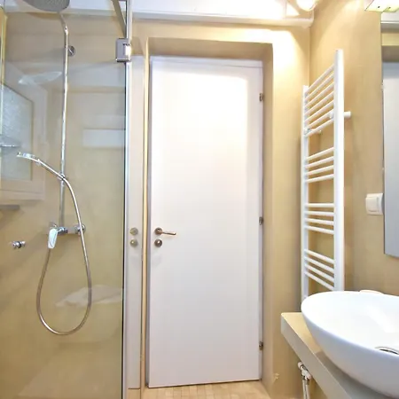 Nitsa Signature In Exquisite Northeastern Corfu Greece *